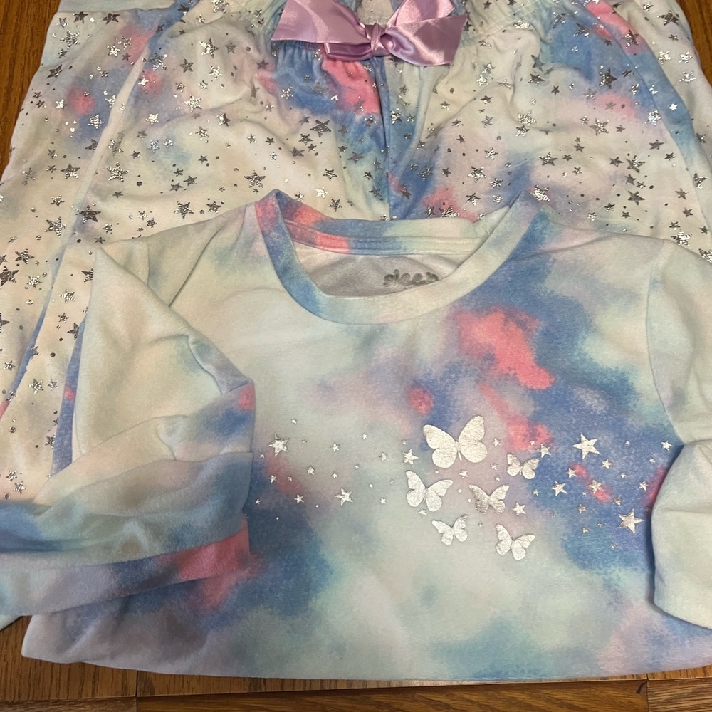 Sleep On It Pink and Blue Pajama Sets with Dreamy Watercolor Design size 10/12